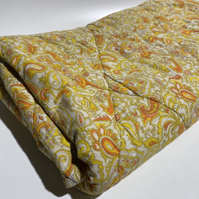 QUILT, 1970s Yellow Orange Paisley